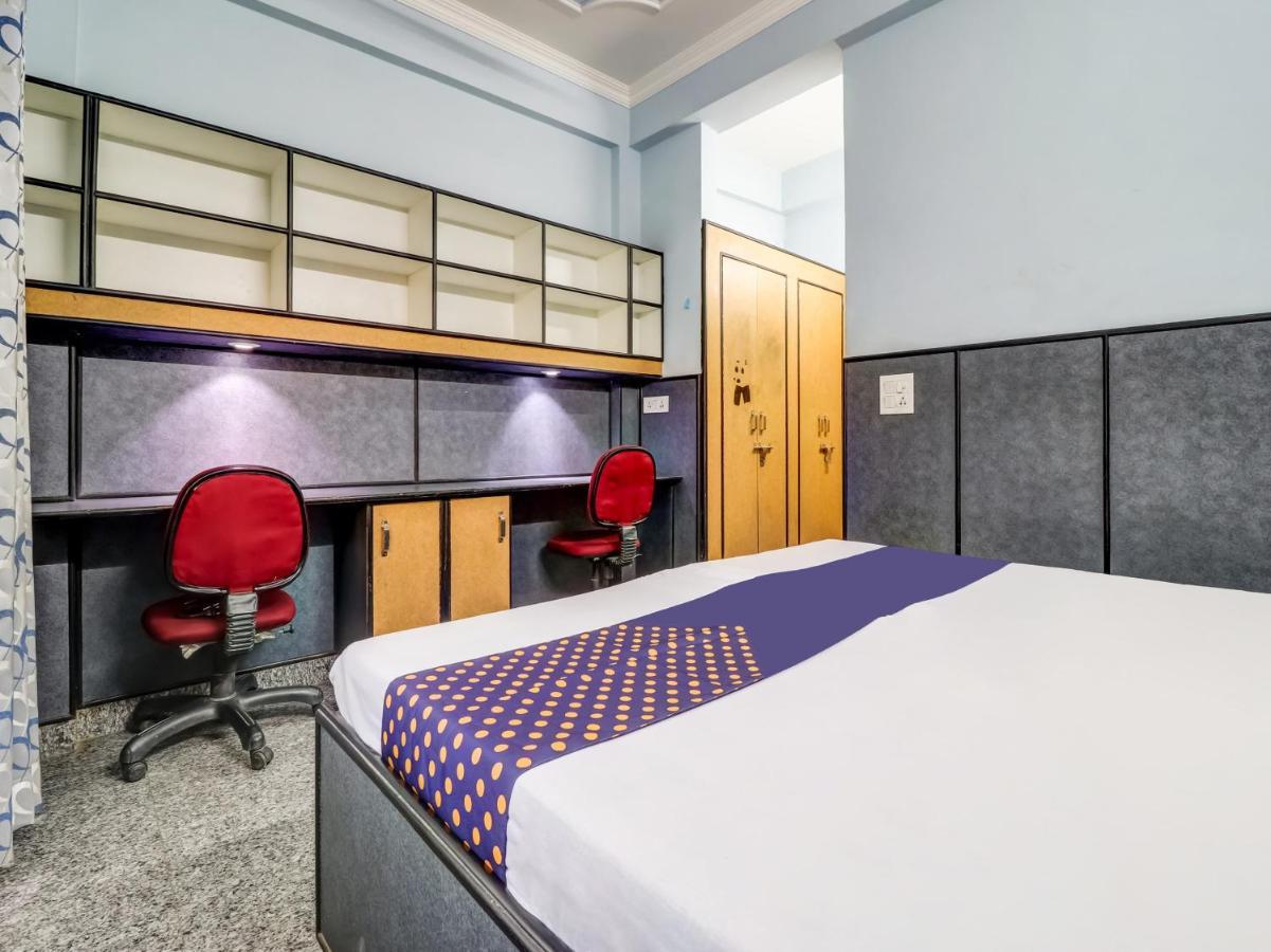 Spot On 82236 Aryan Home Stay Jhajra Экстерьер фото